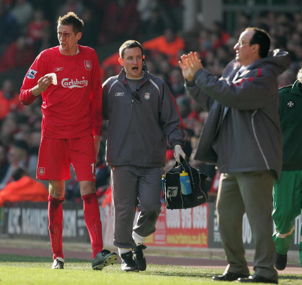 CBA：新疆队再下一城 客场击败青岛（CBA：新疆客场力克青岛 再下一城）