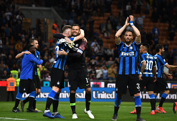 队报法国海外球员欧冠之夜：射手盛宴（欧冠之夜，法国留洋球员火力全开）