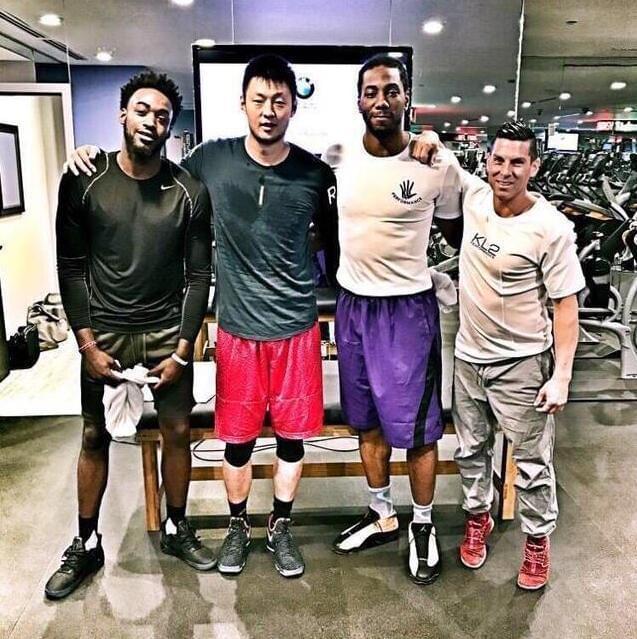 巴萨梅西自由球进球助球队领先（梅西任意球破门助巴萨取得领先）