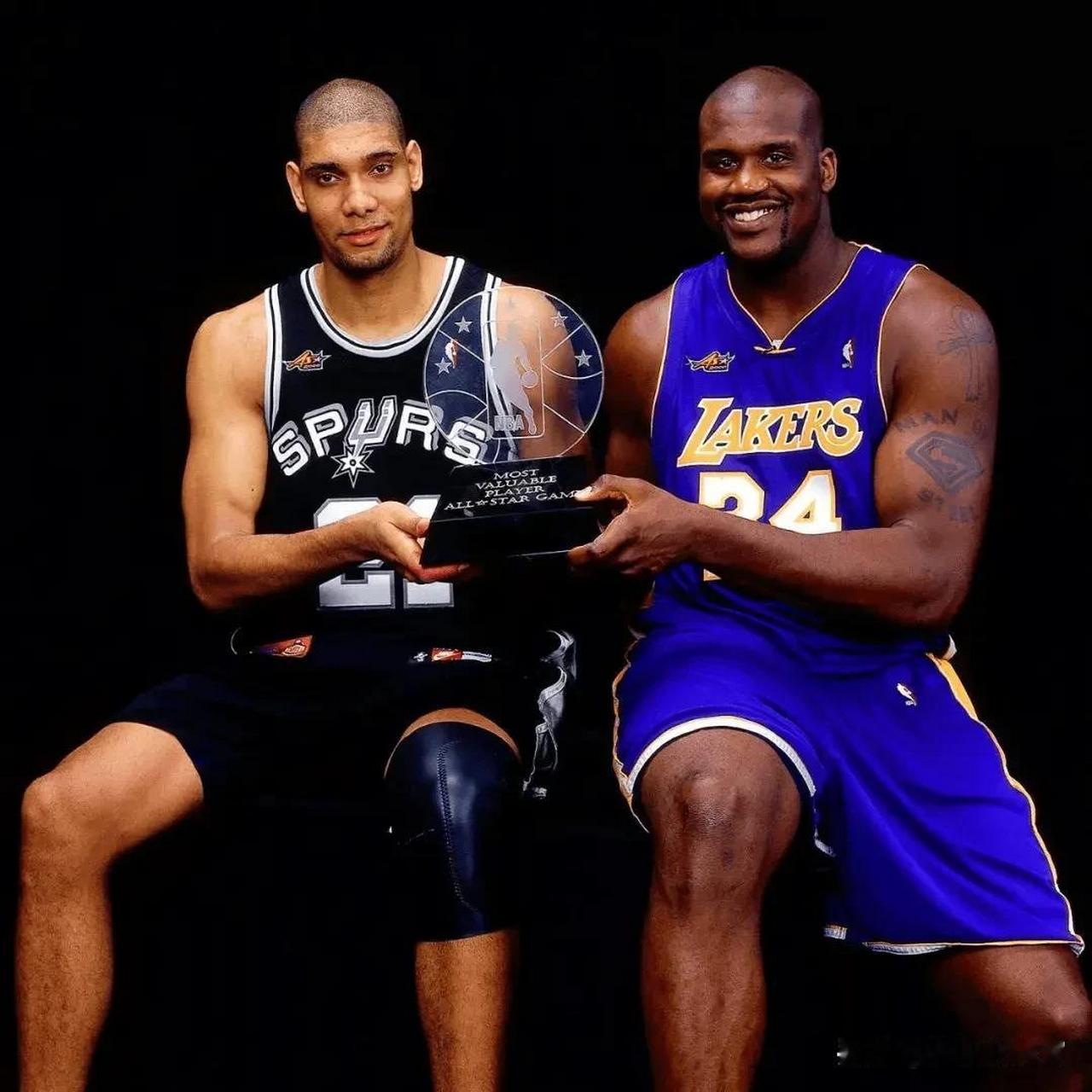 每体：孔德提前退出巴萨今日训练，出战塞尔塔成疑（每体：孔德今日巴萨训练提前离场，出战塞尔塔存疑）