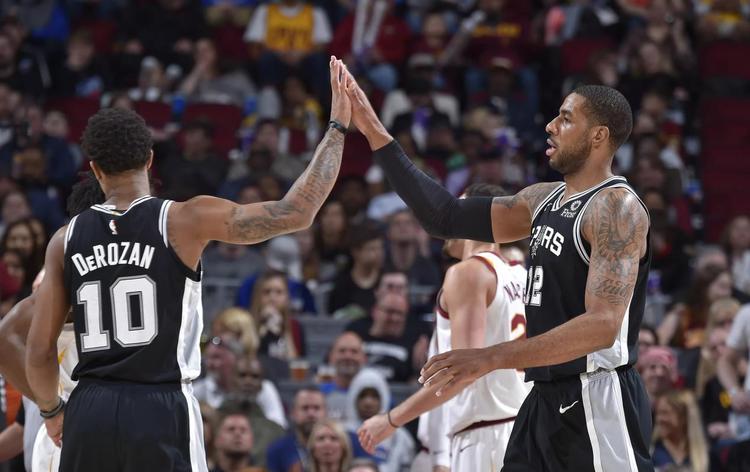 拜仁总监聊卡尔对比梅西：梅西是能想到的最夸张的比较对象！（拜仁总监谈卡尔被拿来和梅西比较：拿梅西当参照太夸张了！）