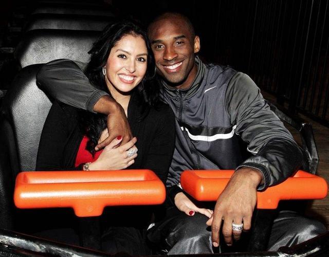 巴萨旧将：弗里克的球队非常依赖反击，他不重视中场的控制（巴萨前球员：弗里克执教球队过度倚重反击，中场掌控被忽视）